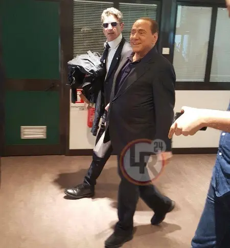 berluscomi a ciampino lr24