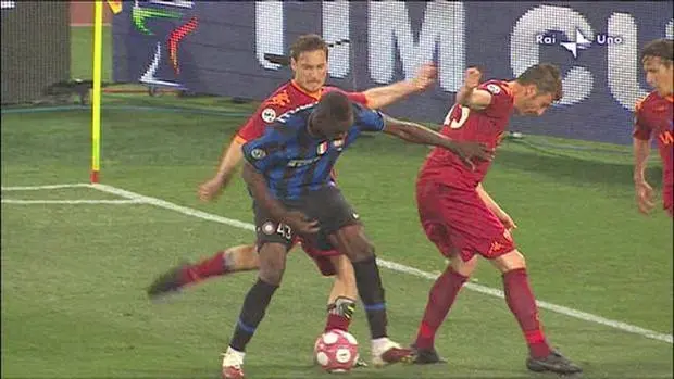 calcio totti balotelli