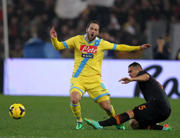 castan scivolata higuain roma napoli coppa italia