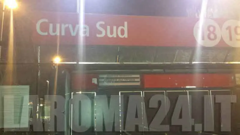 curva sud ingressi chiusi