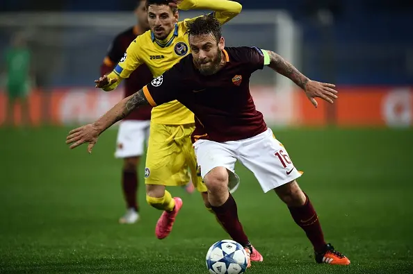 de rossi azione roma bate