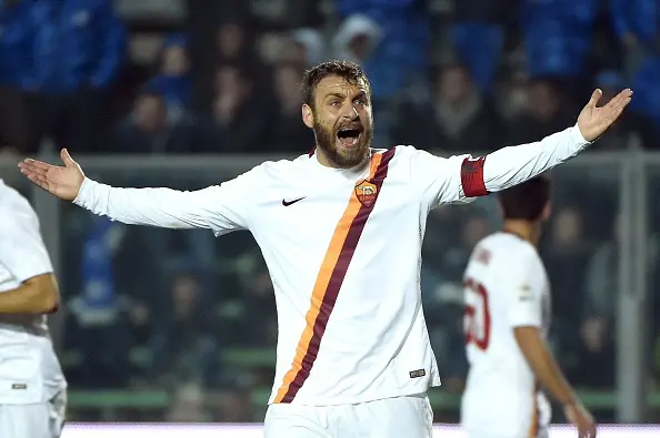 de rossi braccia larghe ottima atalanta roma 22112014