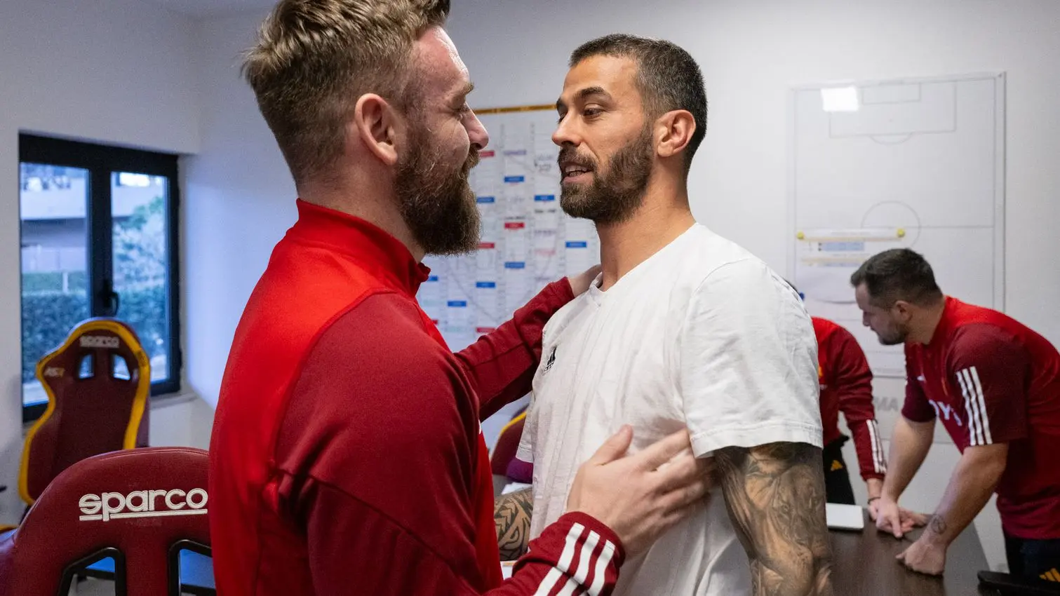 de rossi e spinazzola trigoria