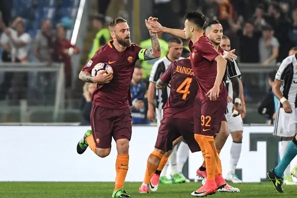 de rossi el shaarawy esultanza roma juve