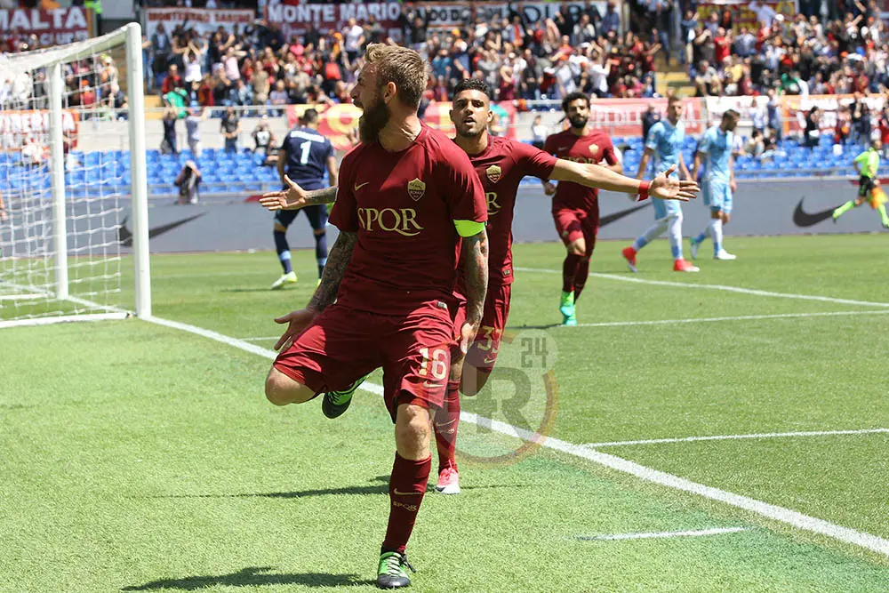 de rossi esulta derby