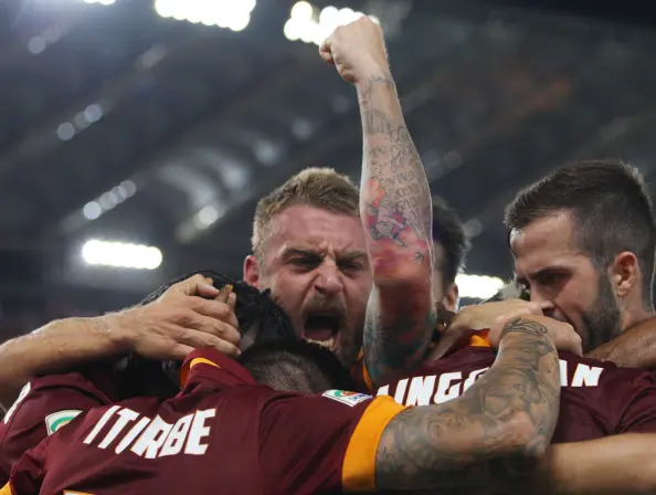 de rossi esulta roma fiorentina