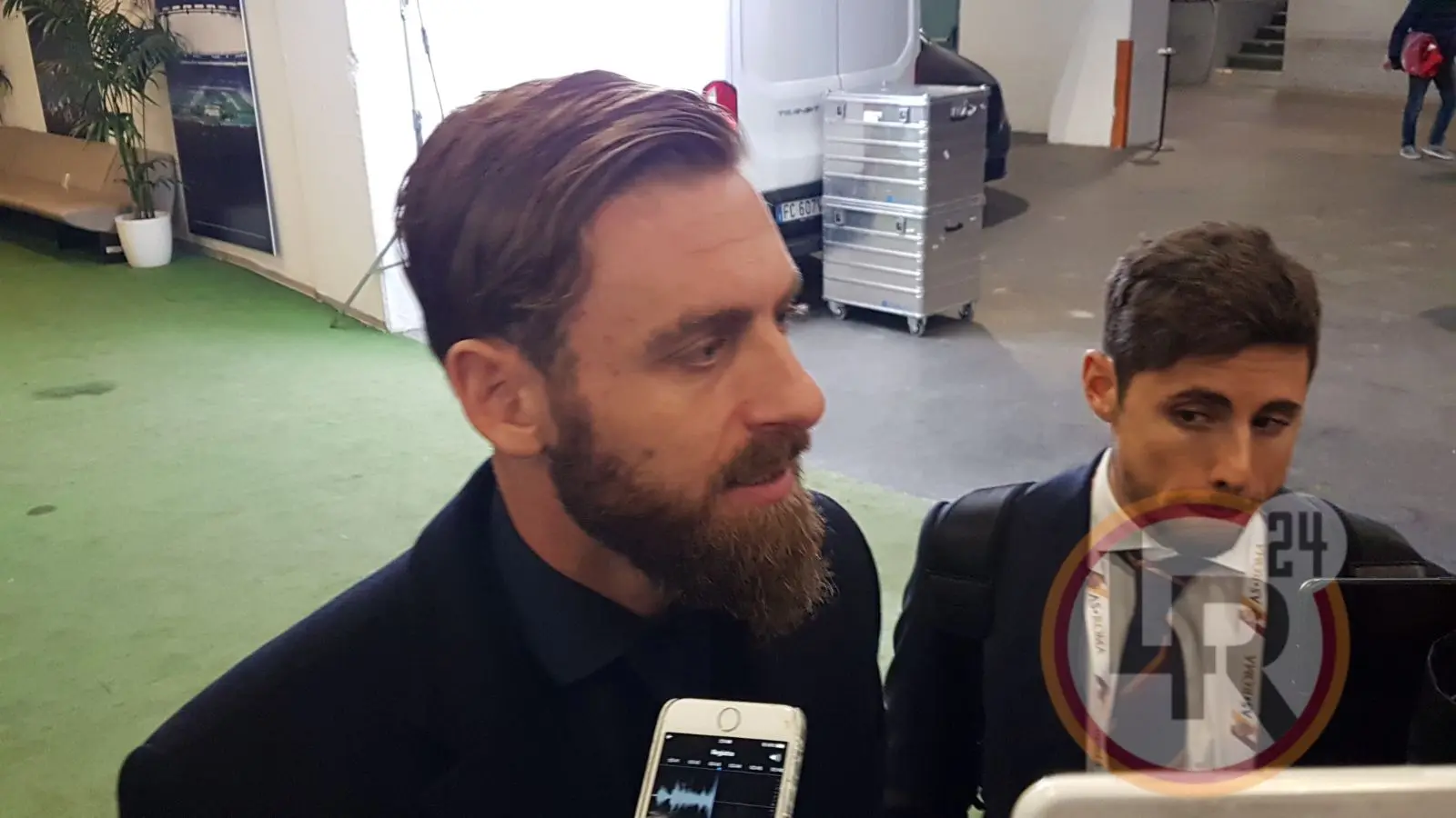 de rossi mixed