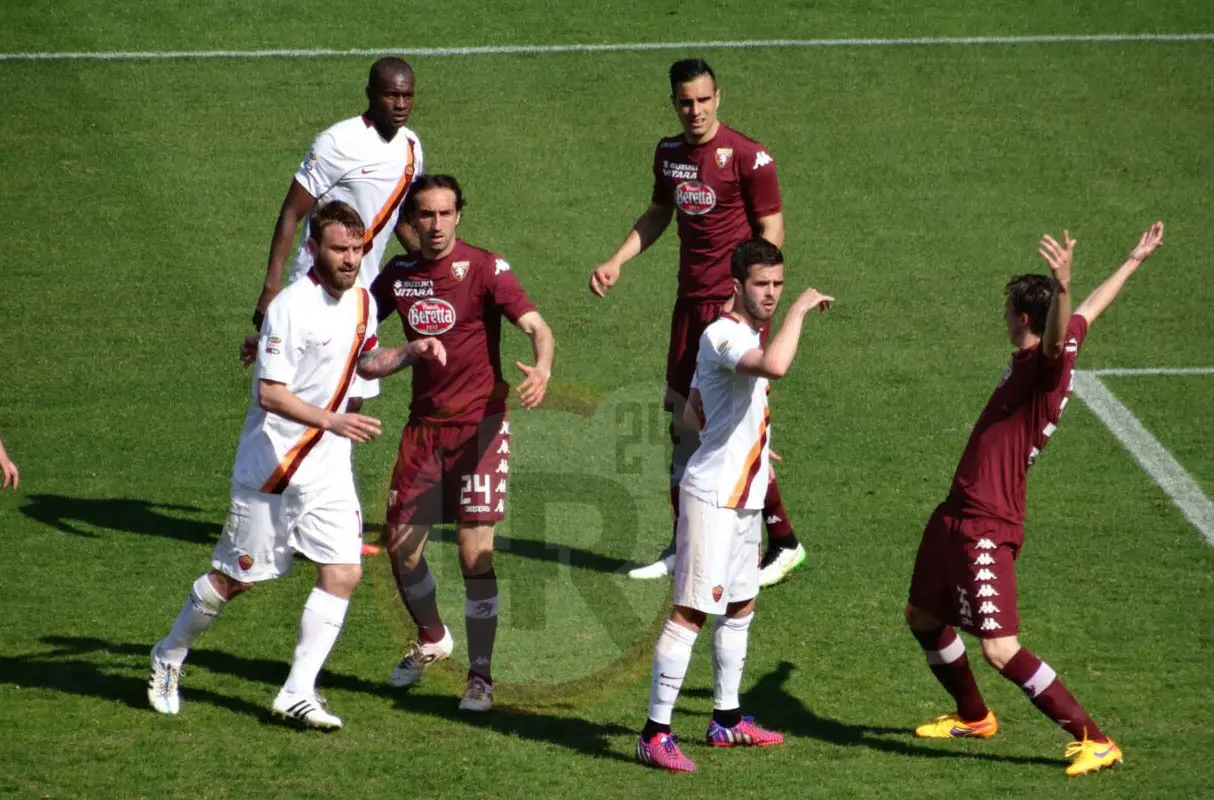 de rossi pjanic azione toro roma