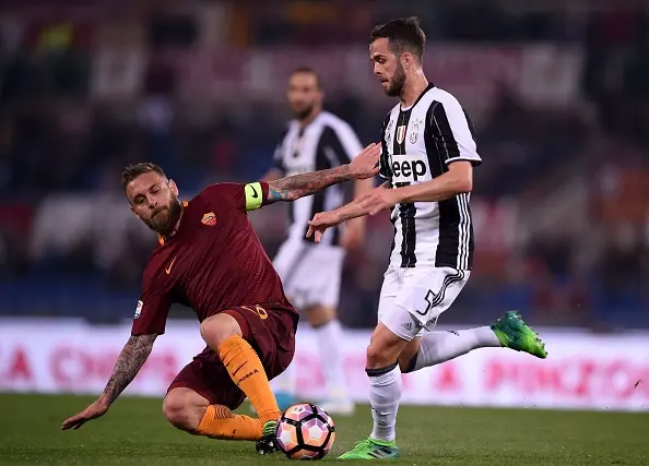 de rossi pjanic roma juve