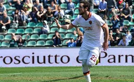 destro esulta