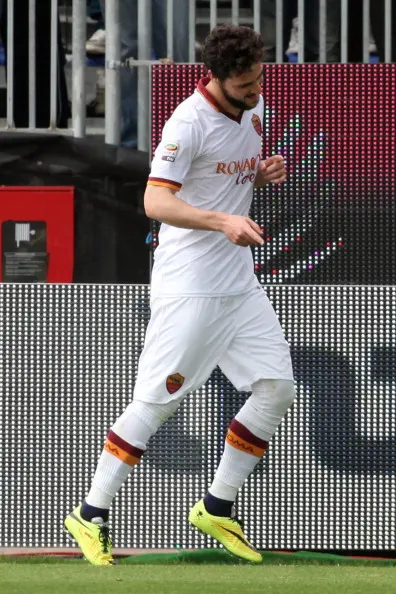 destro esultanza cagliari roma