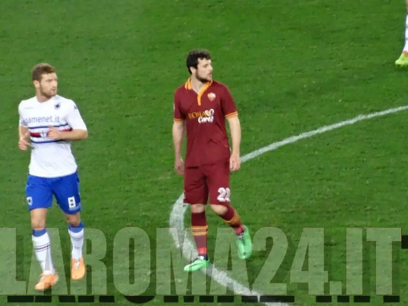 destro tutta figura sfocata roma samp