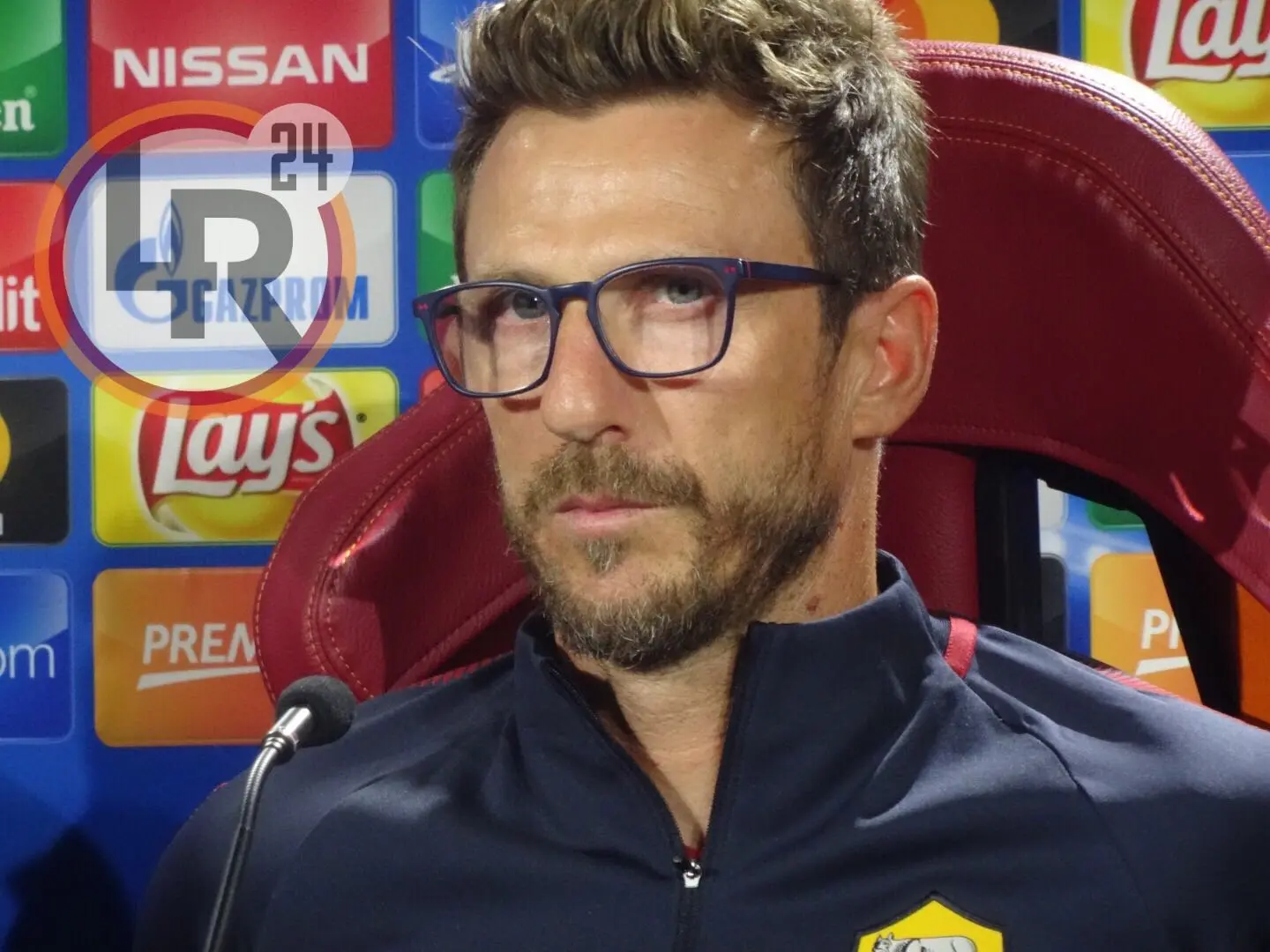 di francesco semi profilo sguardo serio conf