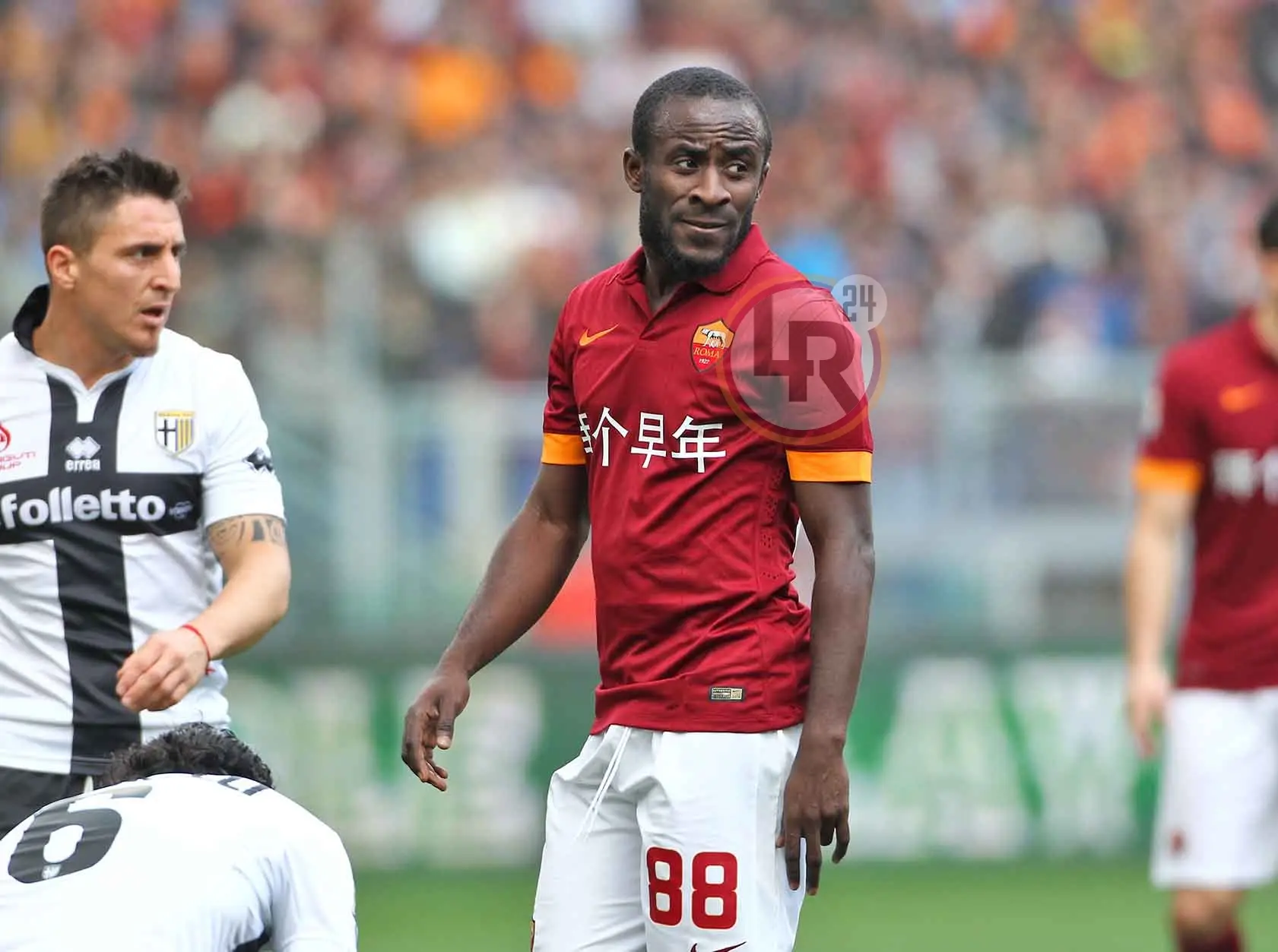 doumbia perplesso foto gino roma parma 16022015