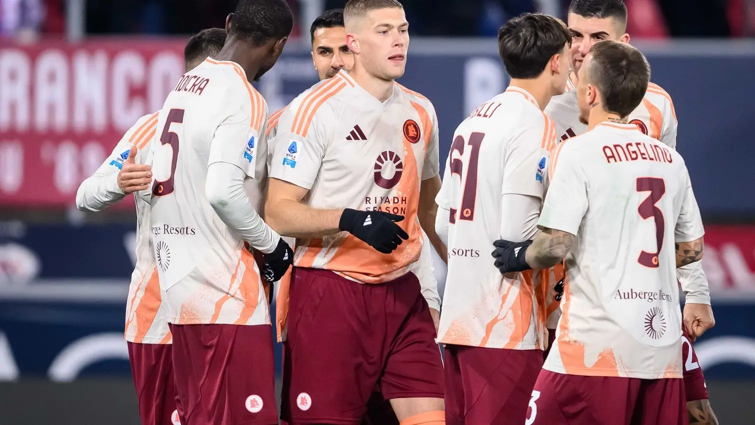 dovbyk gol bologna roma