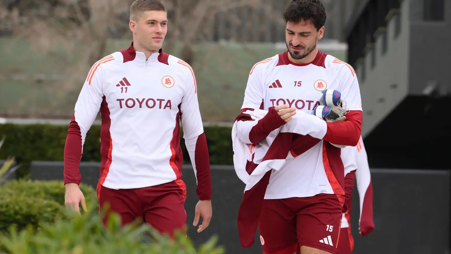dovbyk hummels