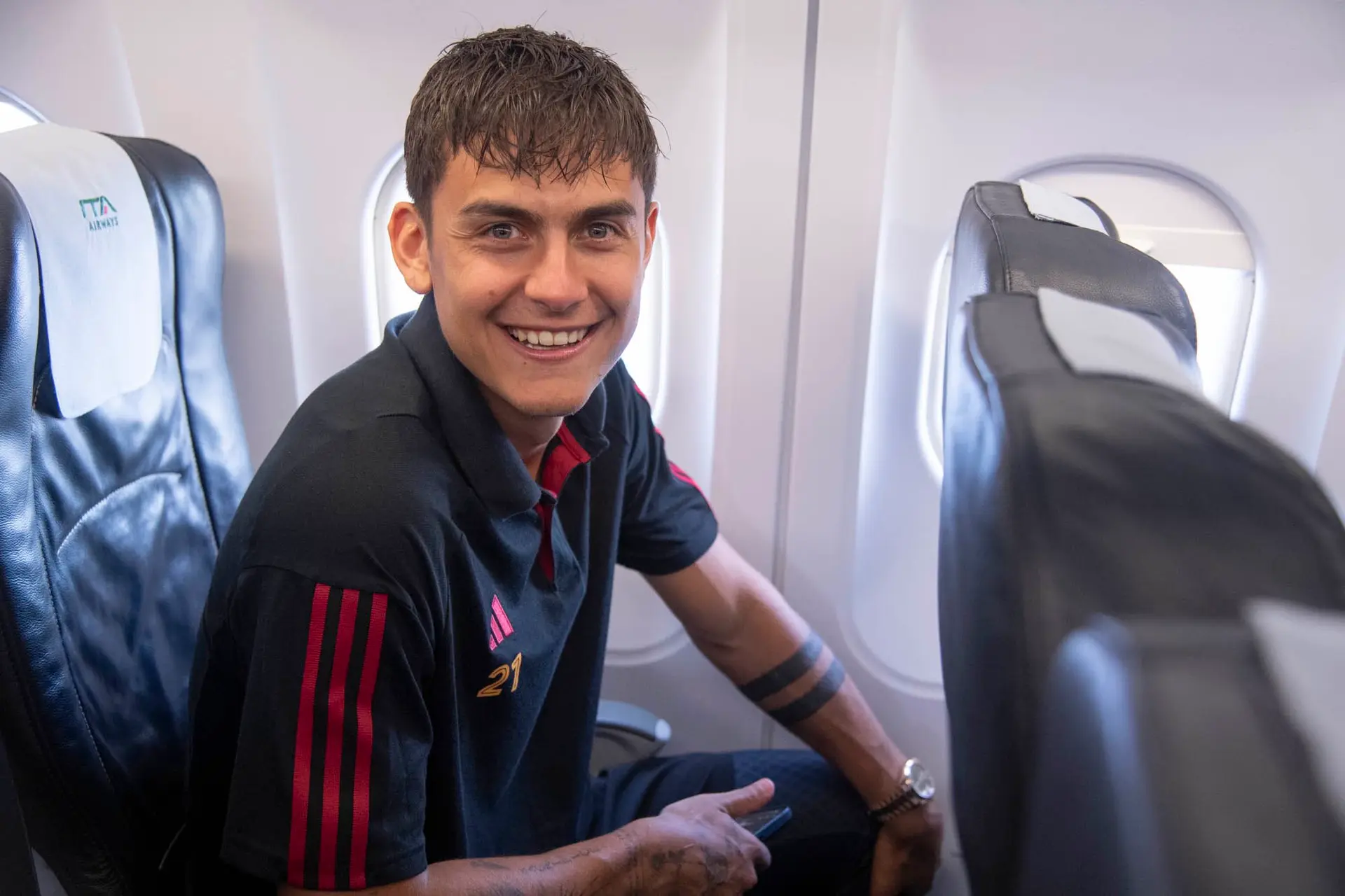 dybala aereo