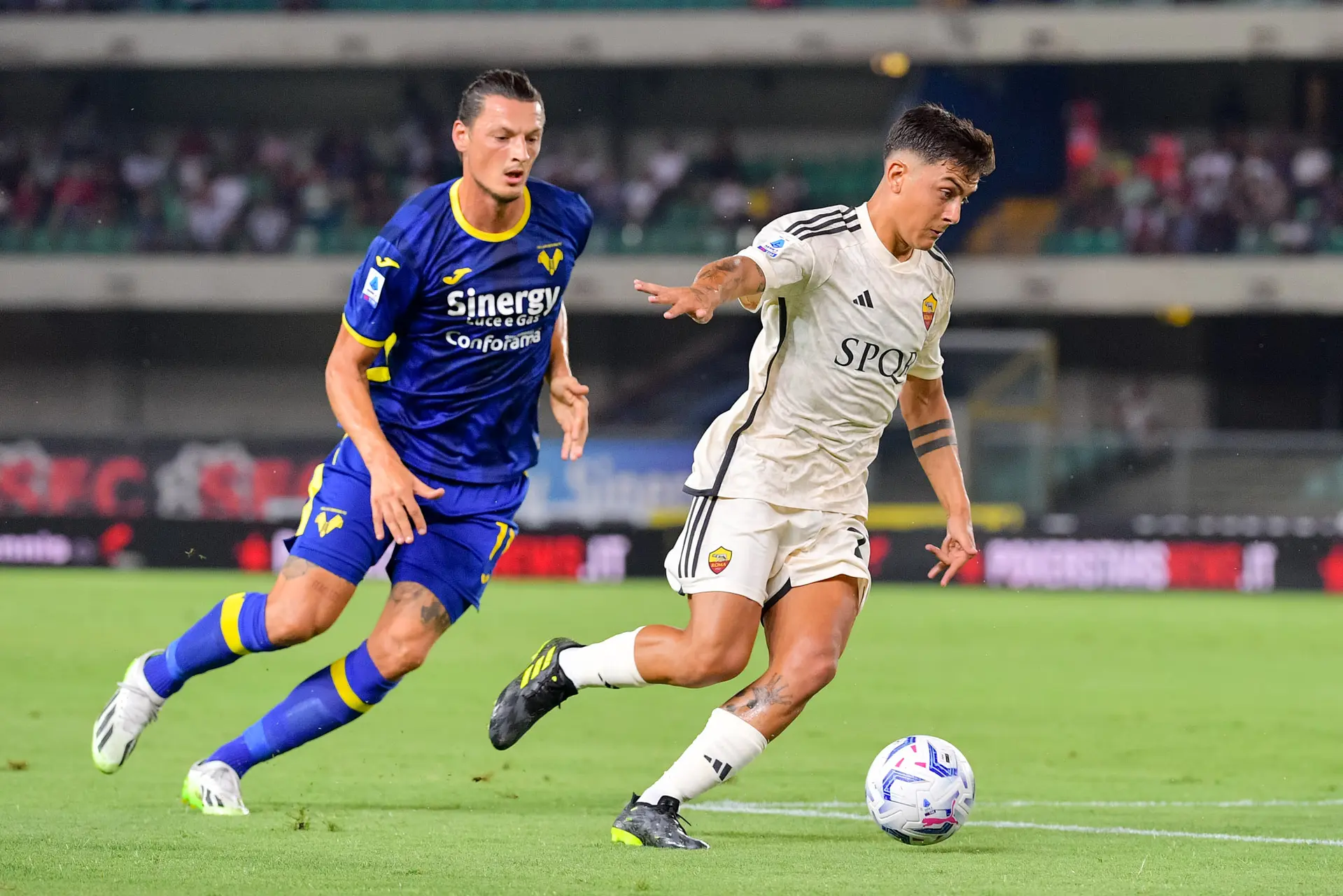 dybala e djuric verona roma