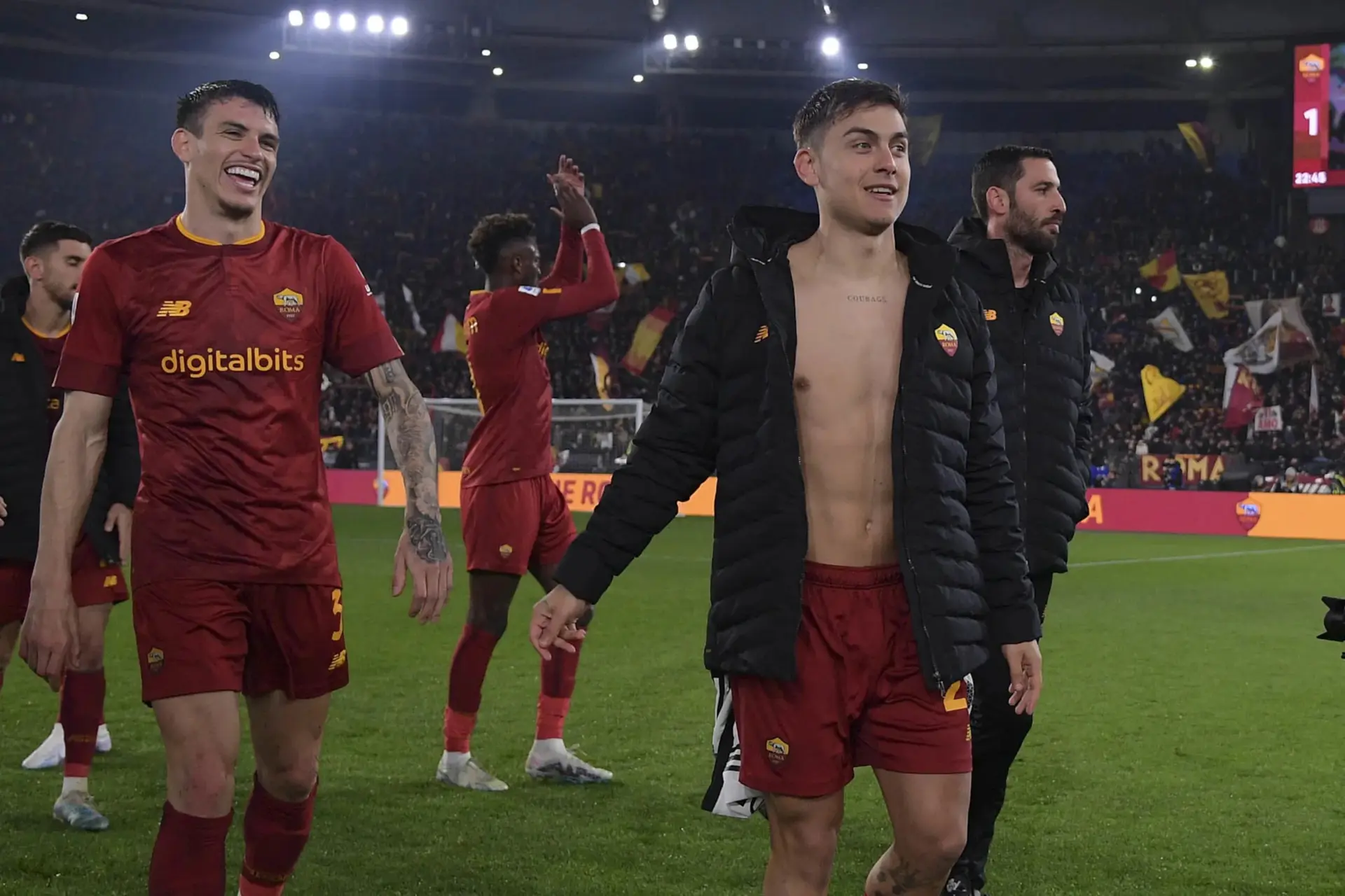 dybala e ibanez roma juve