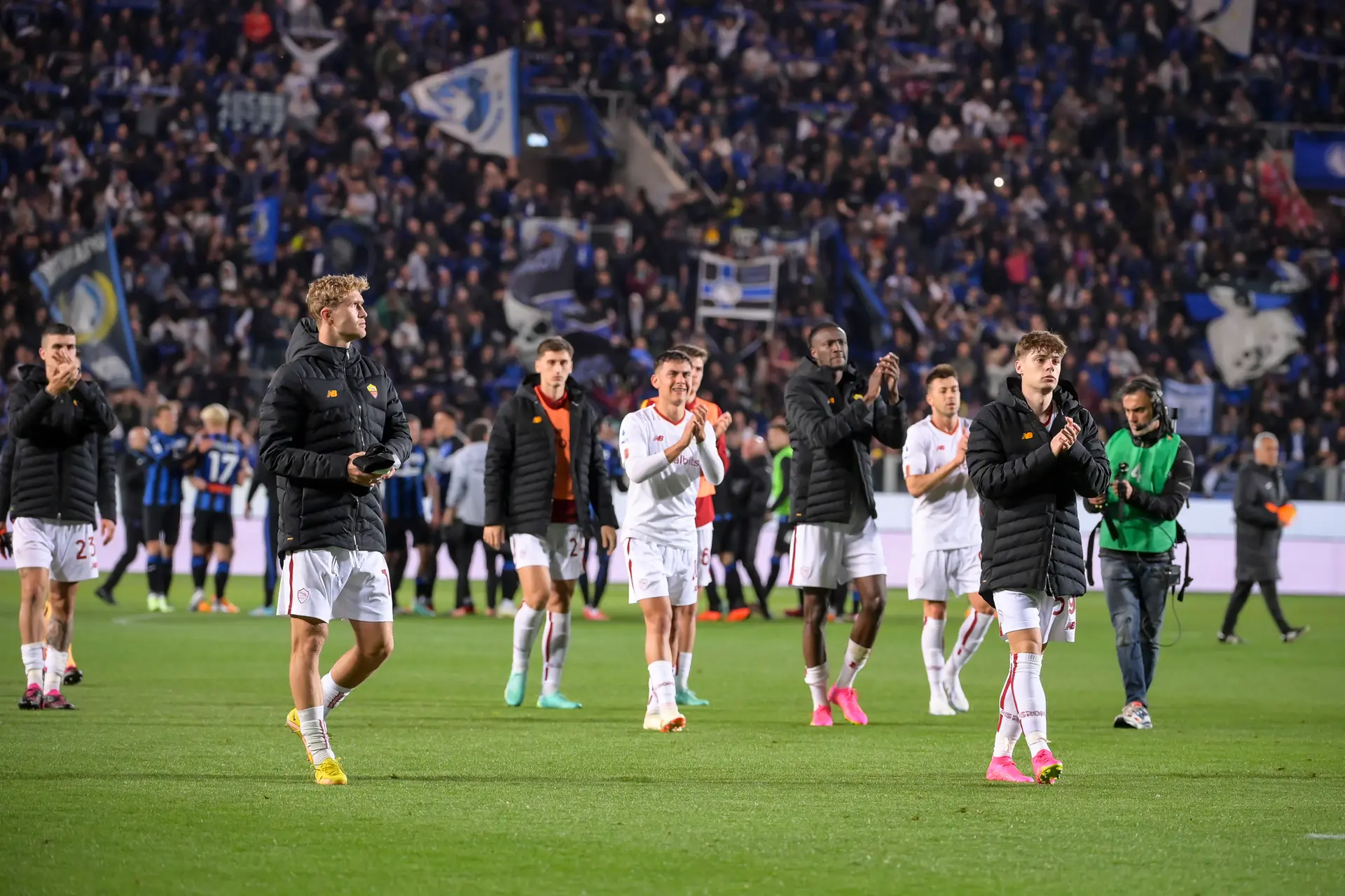 dybala e squadra atalanta roma