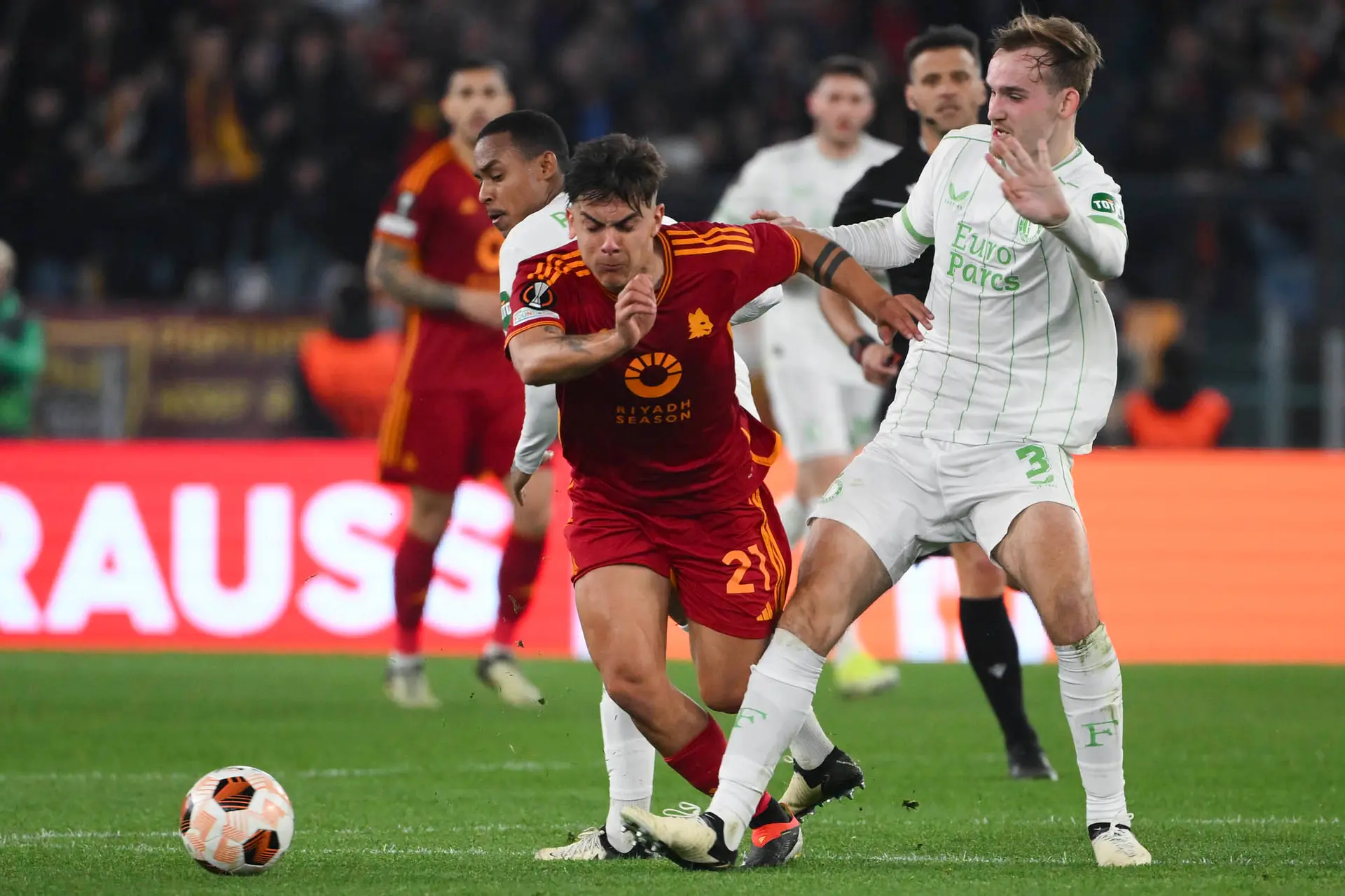 dybala roma feyenoord