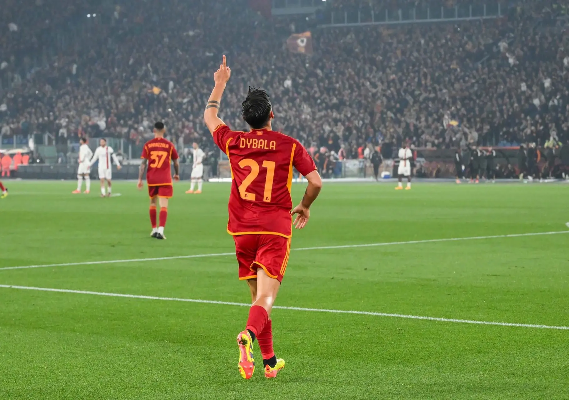 dybala roma milan