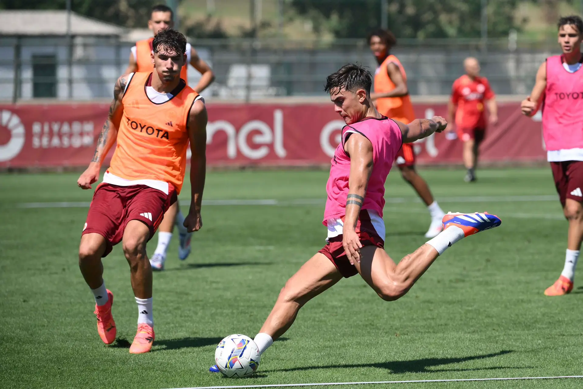 dybala tiro