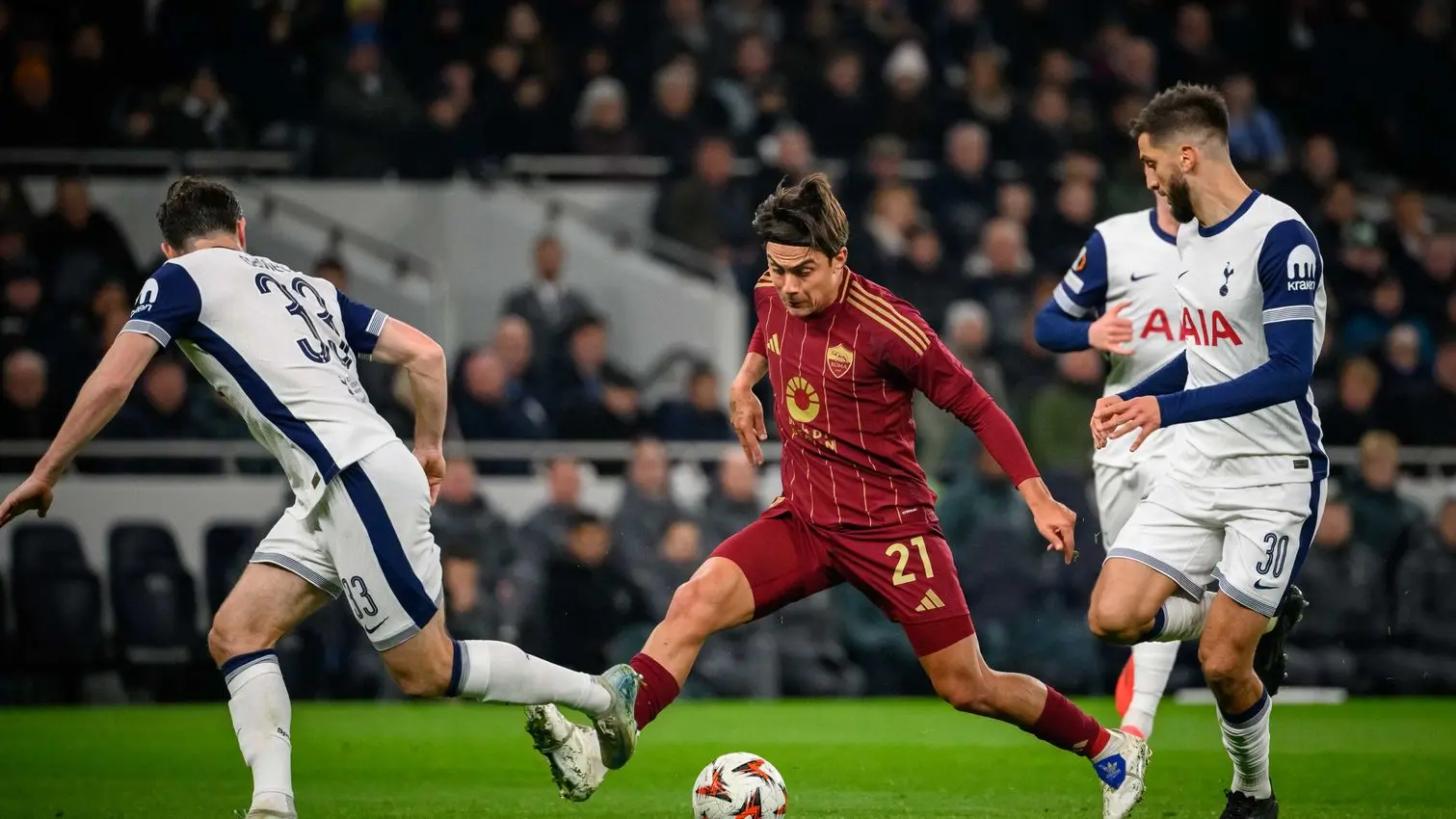 dybala tottenham roma