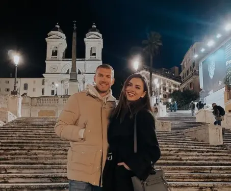 dzeko amra turisti