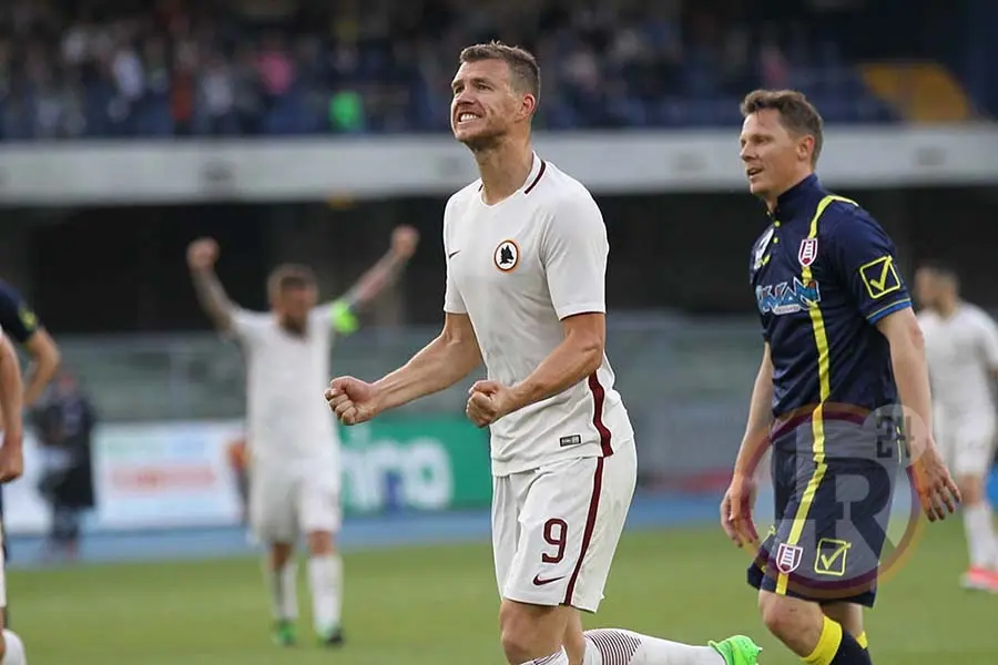 dzeko esulta chievo roma