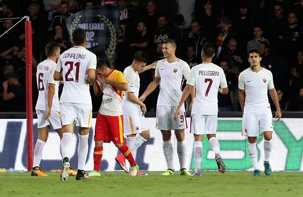 dzeko esulta gruppo benevento roma