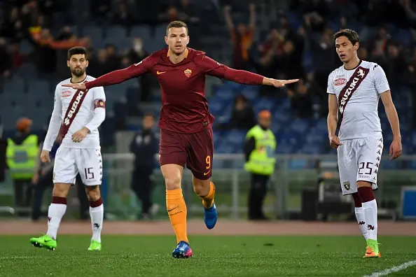 dzeko esulta roma toro