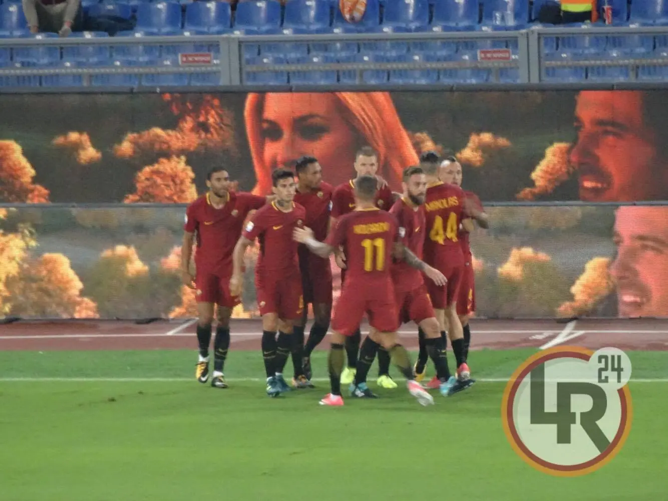 esultanza gol dzeko roma inter