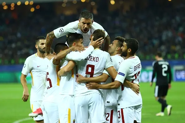 esultanza gruppo qarabag roma 2
