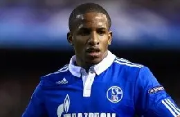 farfan20sguardo20dritto20mezzo20busto