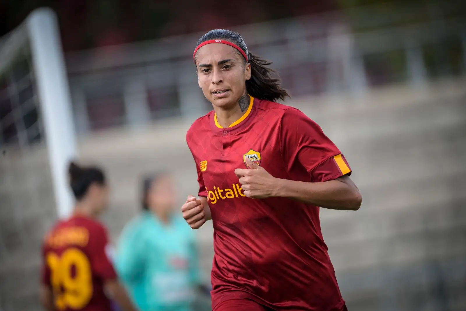 femminile roma como andressa 1