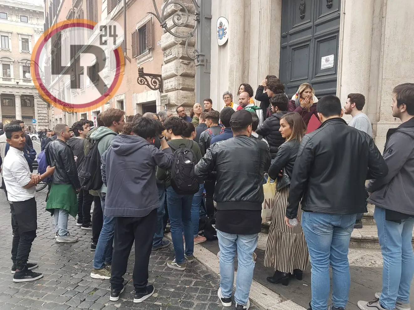 fila roma store roma liverpool piazza colonna