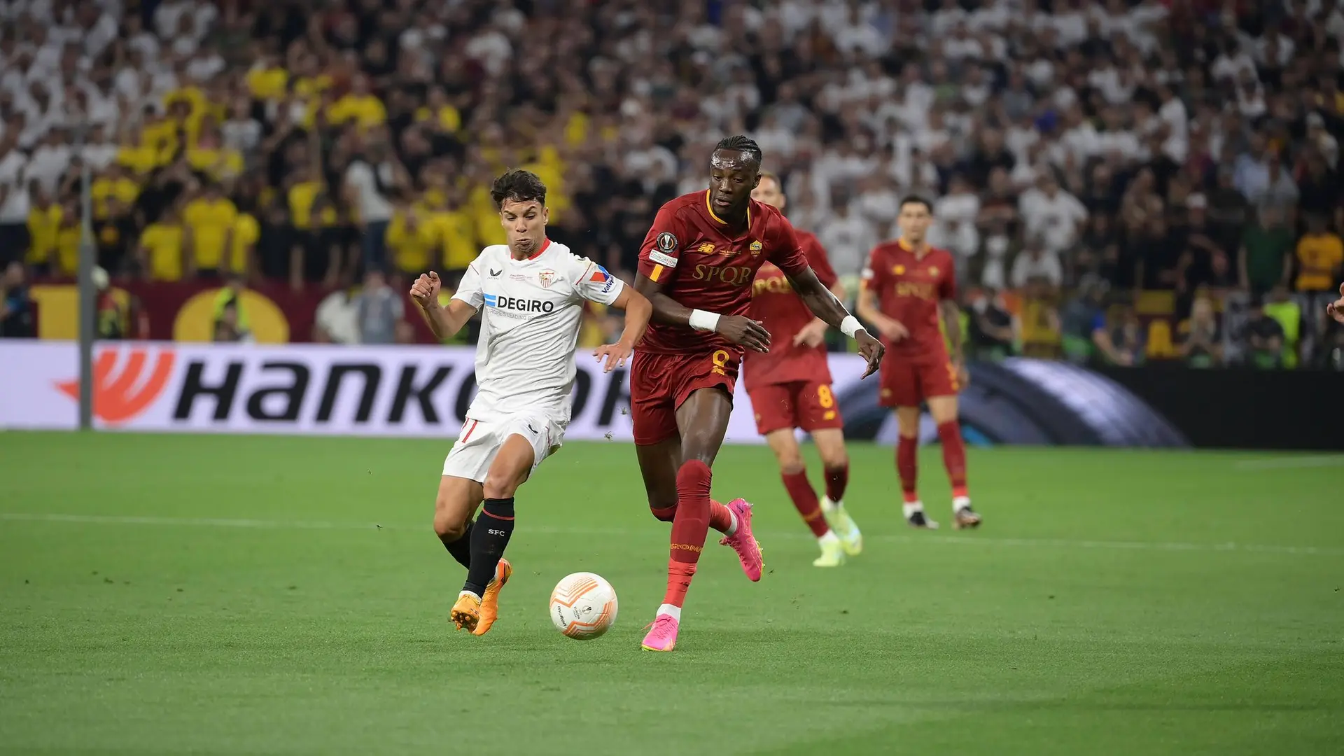 finale europa league siviglia roma abraham