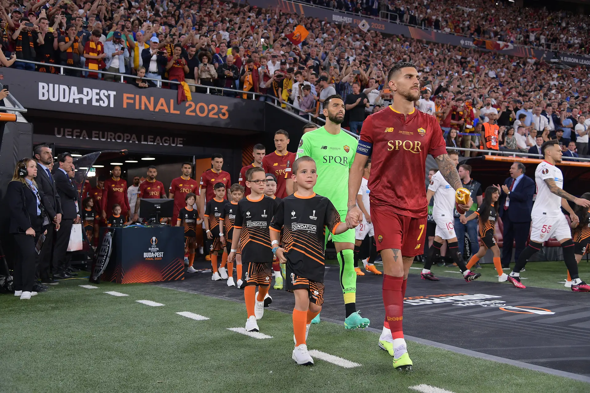 finale europa league siviglia roma squadra pellegrini
