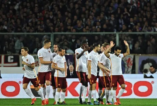 fiorentina roma salah esultanza 25102015