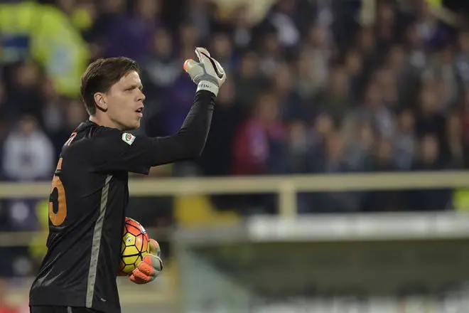 fiorentina roma szczesny 25102015