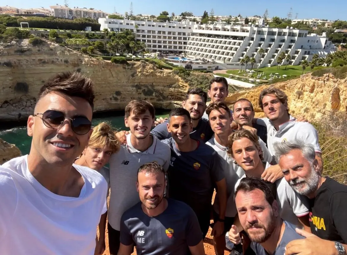 foto di gruppo con el shaarawy e zaniolo