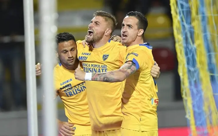 frosinone esulta