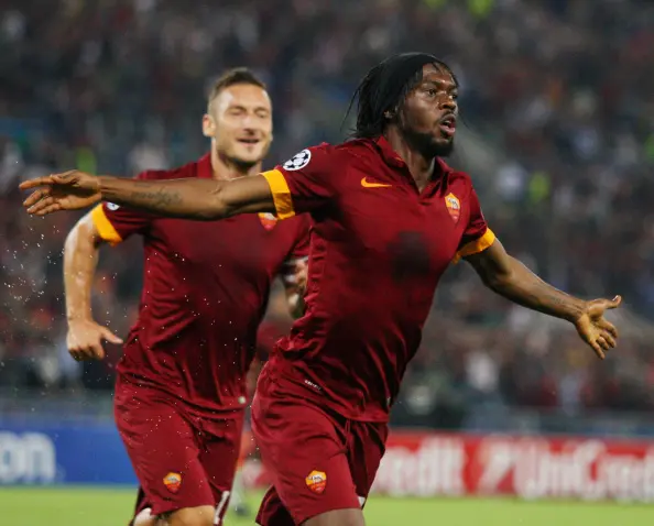 gervinho esulta con dietro totti roma cska 180914