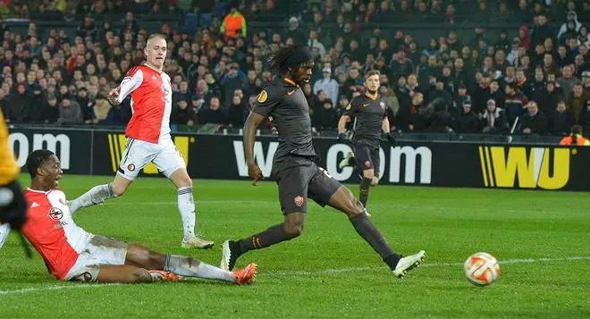 gervinho gol feyenoord