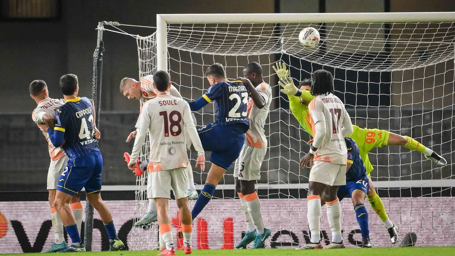 gol magnani verona roma ndicka