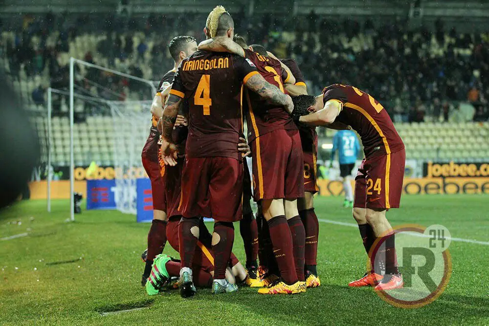 gruppo abbracciato carpi roma
