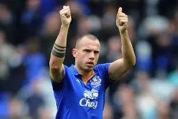 heitinga everton ok