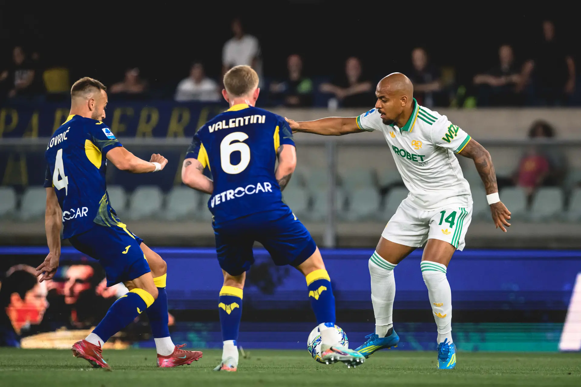 hellas verona roma malen valentini