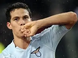 hernanes20bacio20anello20gol